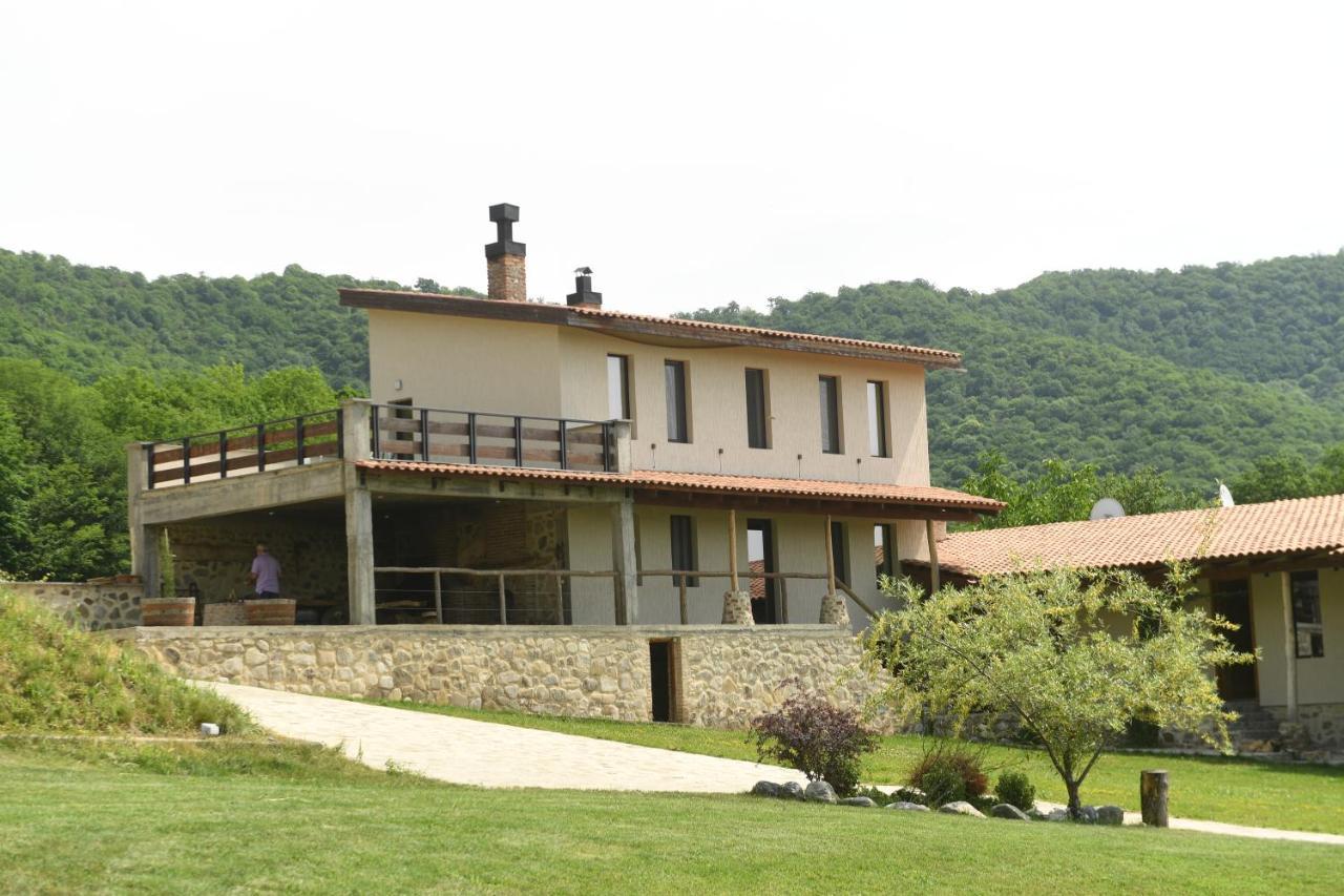 Babaneuris Marani Hotel 4*