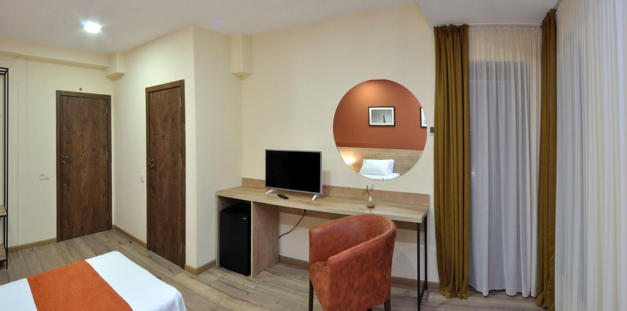 Babaneuris Marani Hotel 4*